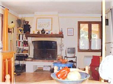 Holiday House in Malauc�ne (Vaucluse) or holiday homes and vacation rentals