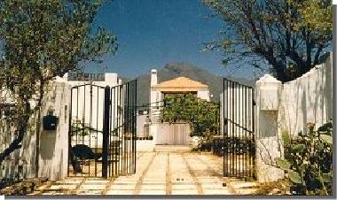 Holiday House in Las Manchas/El Paso (La Palma und El Hierro) or holiday homes and vacation rentals