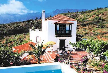 Holiday House in Las Manchas/El Paso (La Palma und El Hierro) or holiday homes and vacation rentals