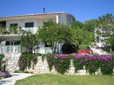 House Dania***