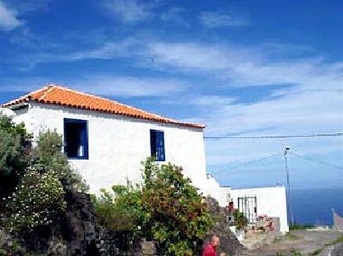 Holiday House in El Tanque (Teneriffa) or holiday homes and vacation rentals