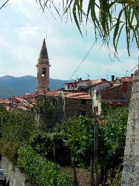 Holiday House in Borgomaro (Imperia) or holiday homes and vacation rentals