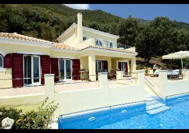 Front terrace with access to pool