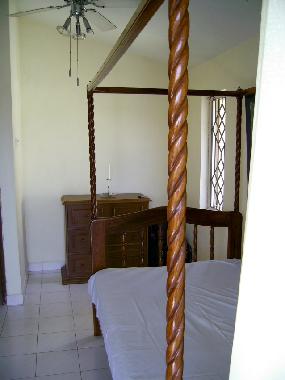 Holiday House in Bogmalo (Goa) or holiday homes and vacation rentals