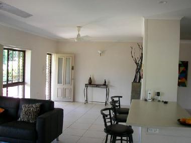 Entrance to Trinity Beach Holiday House