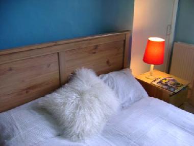 Freshly Laundered Bedlinen & Towels