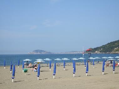 the beach of Scauri, only 1 km from the house