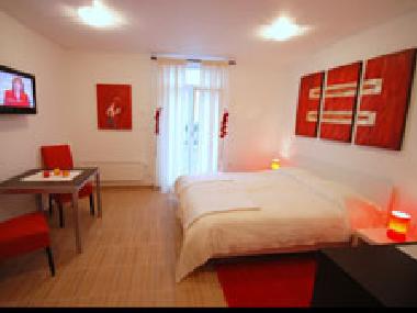 apartment room piran
