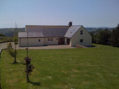 Holiday House in Glandore (Cork) or holiday homes and vacation rentals