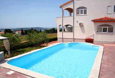 Holiday House in Medulin (Istarska) or holiday homes and vacation rentals