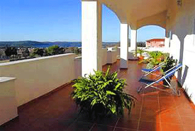 Holiday House in Medulin (Istarska) or holiday homes and vacation rentals