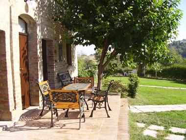Holiday House in Cessapalombo (MC) (Macerata) or holiday homes and vacation rentals