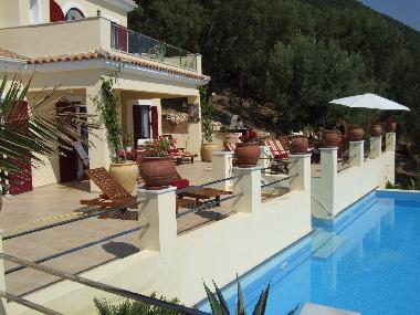Holiday House in Perigiali (Lefkada) or holiday homes and vacation rentals