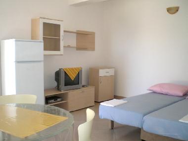 Holiday House in Duce (Splitsko-Dalmatinska) or holiday homes and vacation rentals