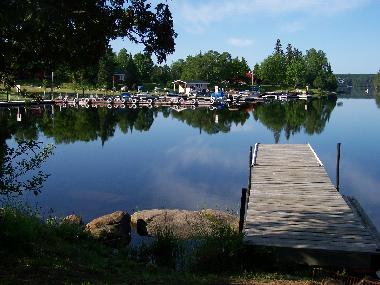 Holiday House in Ahmic Harbour (Ontario) or holiday homes and vacation rentals