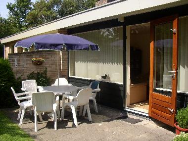Chalet in Oostkapelle (Zeeland) or holiday homes and vacation rentals