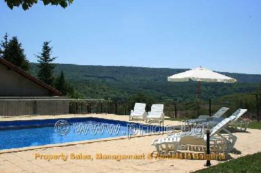 Holiday House in Tsurkva (Dobrich) or holiday homes and vacation rentals