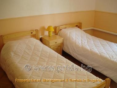 Holiday House in Tsurkva (Dobrich) or holiday homes and vacation rentals