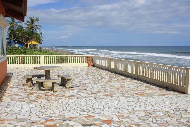 Holiday House in Cuango (Colon) or holiday homes and vacation rentals