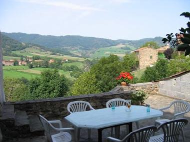 Holiday House in St Ilpize (Haute-Loire) or holiday homes and vacation rentals