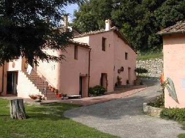 Podere Le Caggia, romantisches Landgut eingebettet in die malerische Landschaft der Seneser Montagno