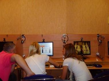 Internet Cyber cafe