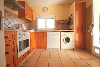 Holiday House in el campello coveta fuma (Alicante / Alacant) or holiday homes and vacation rentals