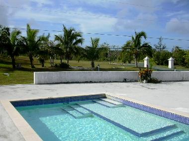 Holiday Apartment in Palmetto Point (Governor's Harbour) or holiday homes and vacation rentals