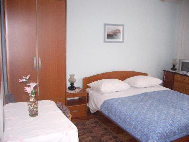 Holiday Apartment in Brodarica, �ibenik (Sibensko-Kninska) or holiday homes and vacation rentals