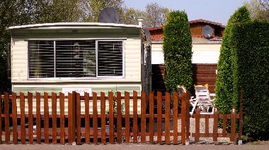 Caravan in Bruinisse (Zeeland) or holiday homes and vacation rentals