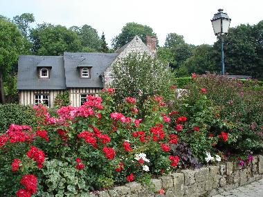 Holiday Apartment in veules les roses (Seine-Maritime) or holiday homes and vacation rentals