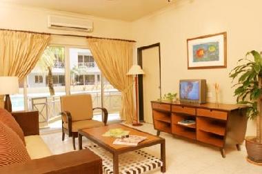 perdana beach - living