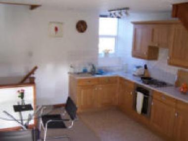 Well equipped kitchen