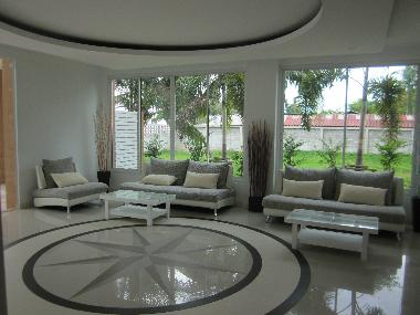 Hotel in Bangsaen (Chon Buri) or holiday homes and vacation rentals