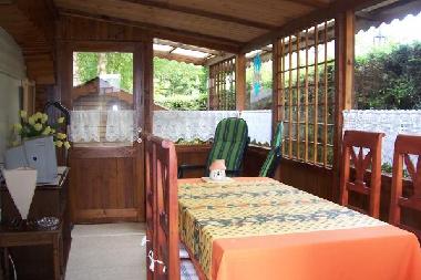 Caravan in Chimay (Wallonia) or holiday homes and vacation rentals