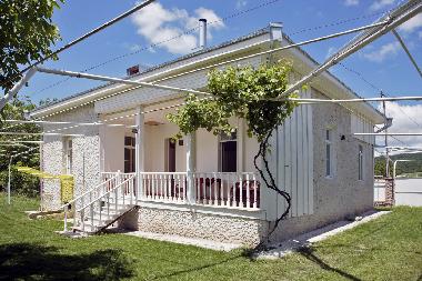 Holiday House in Saguramo (Mts�khet�is Raioni) or holiday homes and vacation rentals