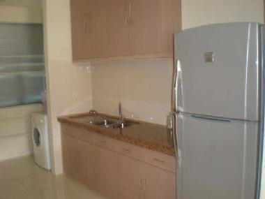 Fully fitted kitchen