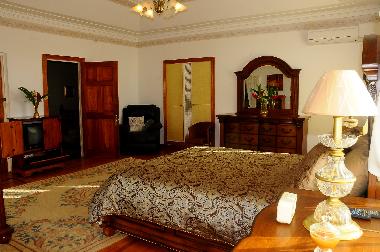 Holiday House in Runaway Bay (Saint Ann) or holiday homes and vacation rentals