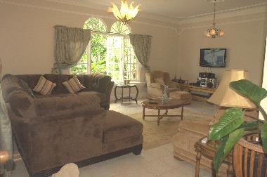 Holiday House in Runaway Bay (Saint Ann) or holiday homes and vacation rentals