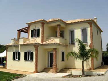 Villa in Loul (Algarve) or holiday homes and vacation rentals