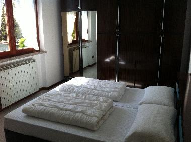double room (2nd apartment)