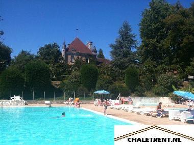 Caravan in Champs-Romain (Dordogne) or holiday homes and vacation rentals