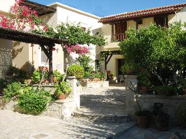 Holiday Apartment in Sivas -Kreta (Irakleio) or holiday homes and vacation rentals