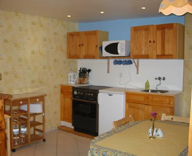Fully equipped kitchen.
