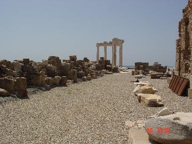 plenty tourist attractions to fill your days - Apollo temple