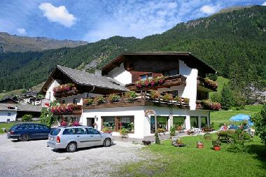 Holiday House in St. Leonhard (Tiroler Oberland) or holiday homes and vacation rentals
