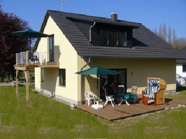 Holiday Apartment in Glowe (Ostsee-Inseln) or holiday homes and vacation rentals