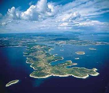 Holiday Apartment in Premantura (Istarska) or holiday homes and vacation rentals