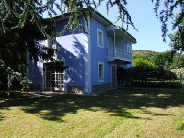 Holiday House in Bustio - Ribadedeva (Asturias) or holiday homes and vacation rentals