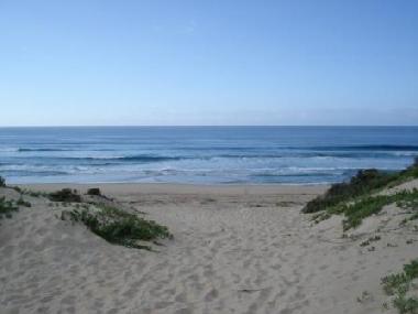 Direct access to the beach